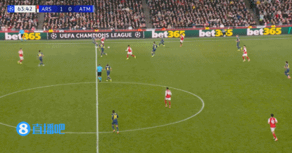 克利希：斯凯利在欧冠的助功  非常出色  ，希望能给他更多的出场时间